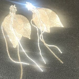 Elegant Gold Leaf Dangle Earrings